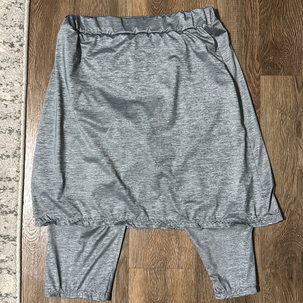 The Skirted Lady Boutique Athletic Skirt size Large - Picture 3 of 5